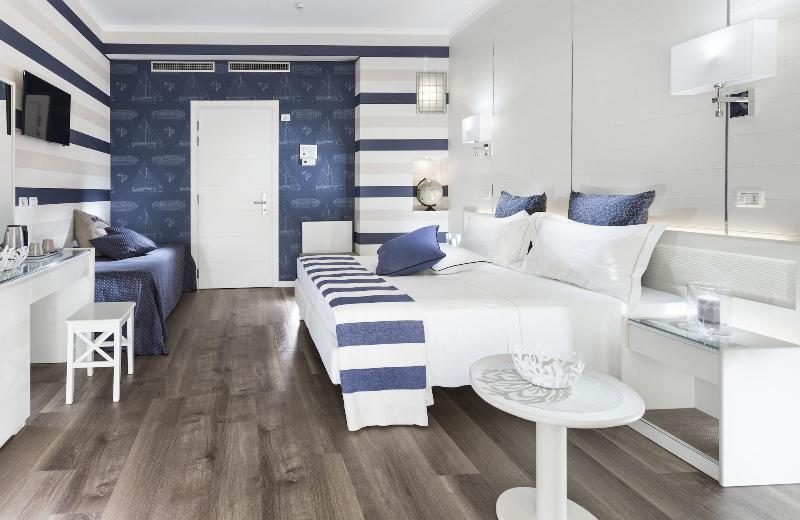 Hotel Atlantic Riviera Misano Adriatico Esterno foto